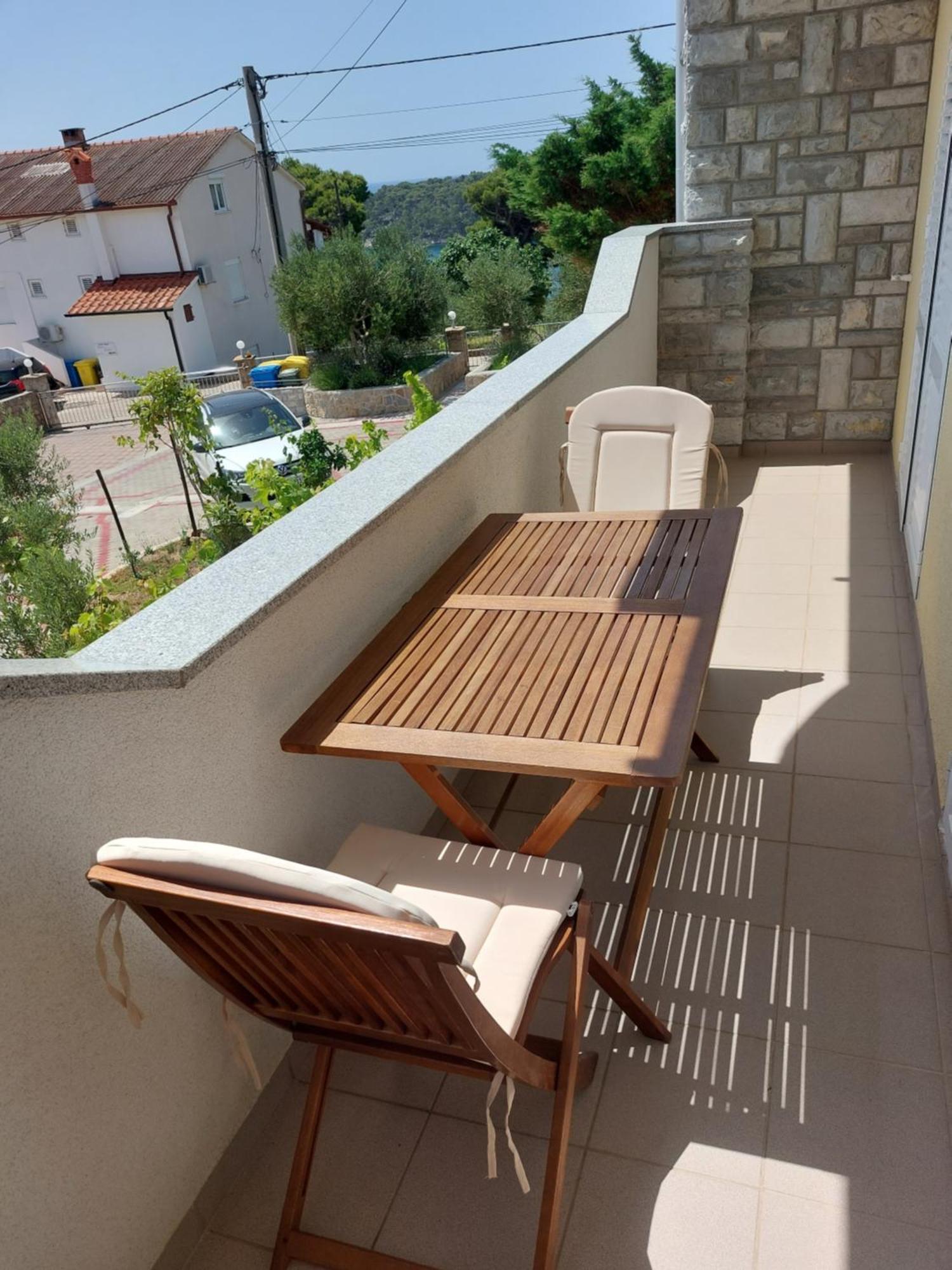 Apartments Mlacovic Rab Town Oda fotoğraf