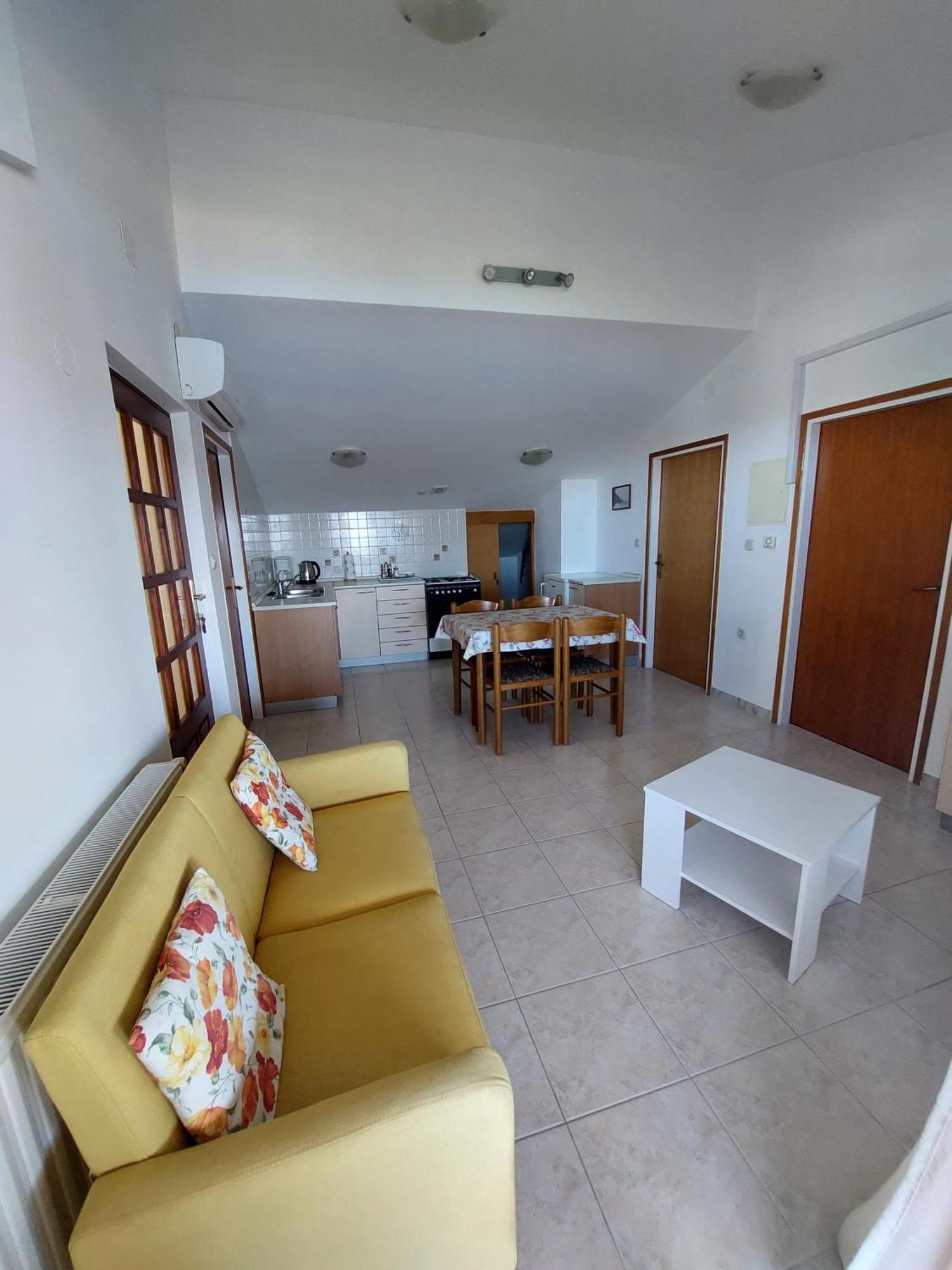 Apartments Mlacovic Rab Town Dış mekan fotoğraf