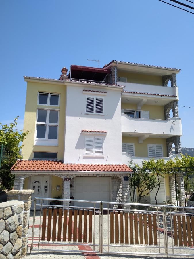 Apartments Mlacovic Rab Town Dış mekan fotoğraf
